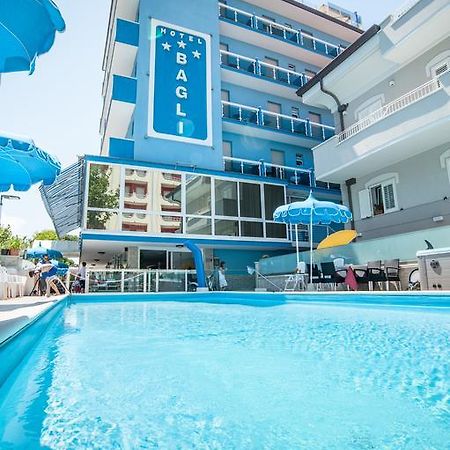 רימיני Hotel Bagli מראה חיצוני תמונה
