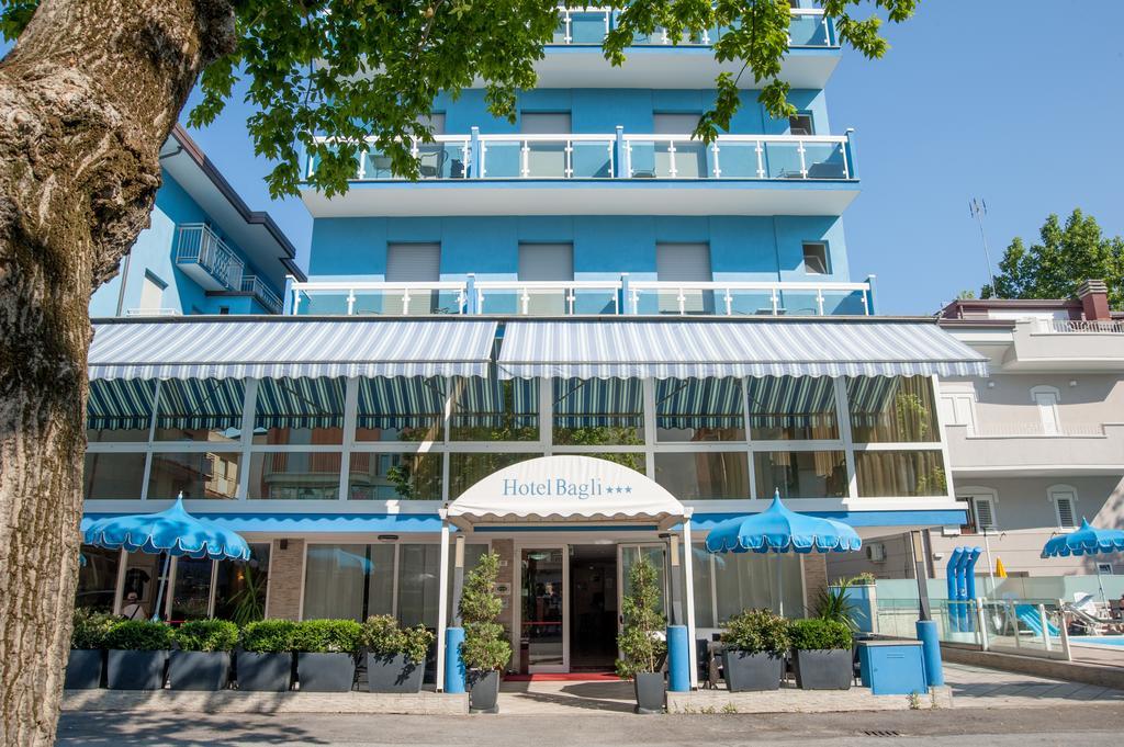 רימיני Hotel Bagli מראה חיצוני תמונה